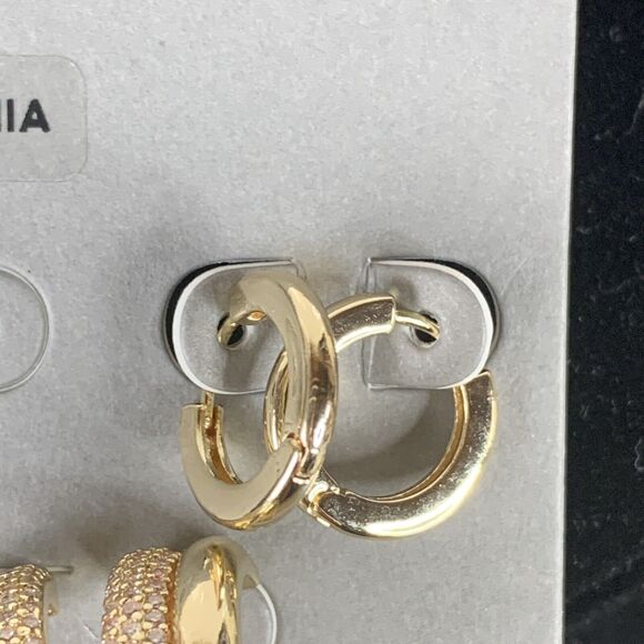 Nordstrom Cubic Zirconia Nickel Free 2 Pairs Huggie Hoop Stud Earrings Gold - Picture 4 of 6